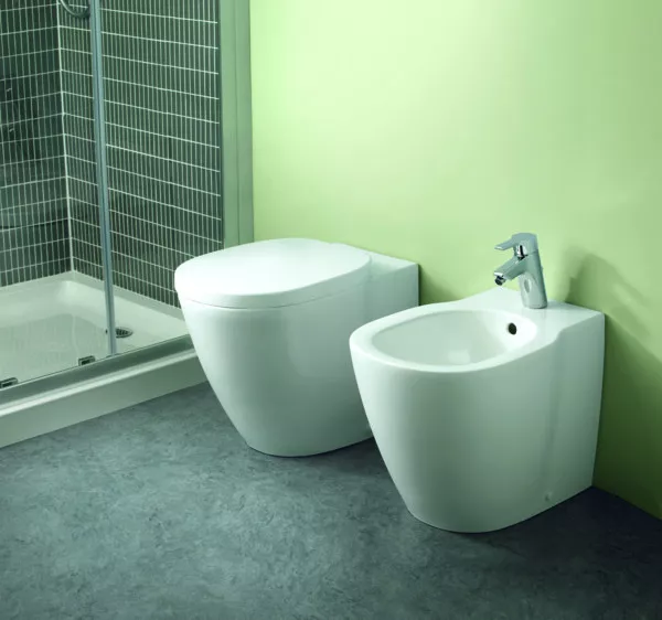 Ideal Standard WC-Sitz Connect mit Absenkautomatik weiß | CONNSIAS