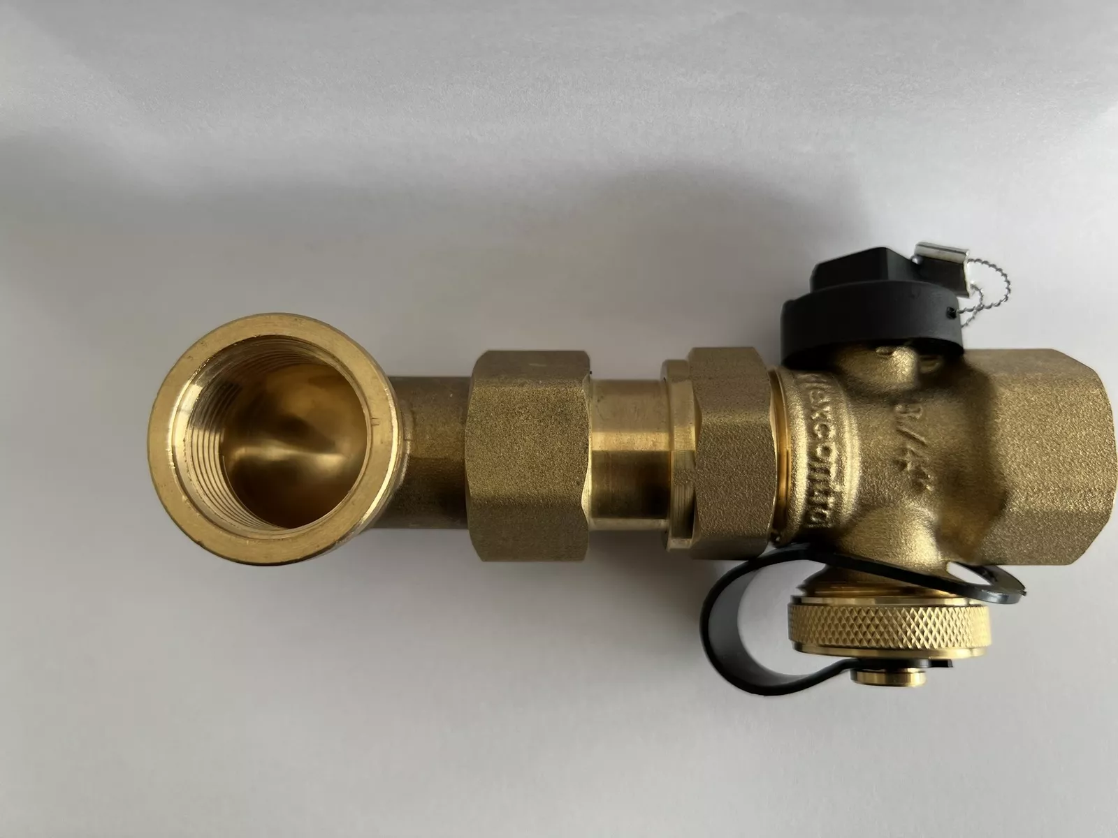 COSMO Kappenventil Winkelform 3/4"x3/4" messg. Absperrung m Entleerung für MAG Nr.:COKCW20