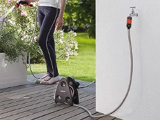 Claber Schlauchhalter Mini-Set BALCONY mit 10m Schlauch und Zubehör